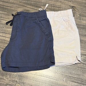 2- Sonoma Women's Utility Cotton blend 5” inseam Shorts Navy and Light grey.